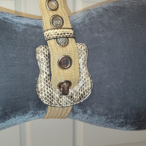 Guess Real Snakeskin Big Buckle Stretch Belt - Picture 1 of 11